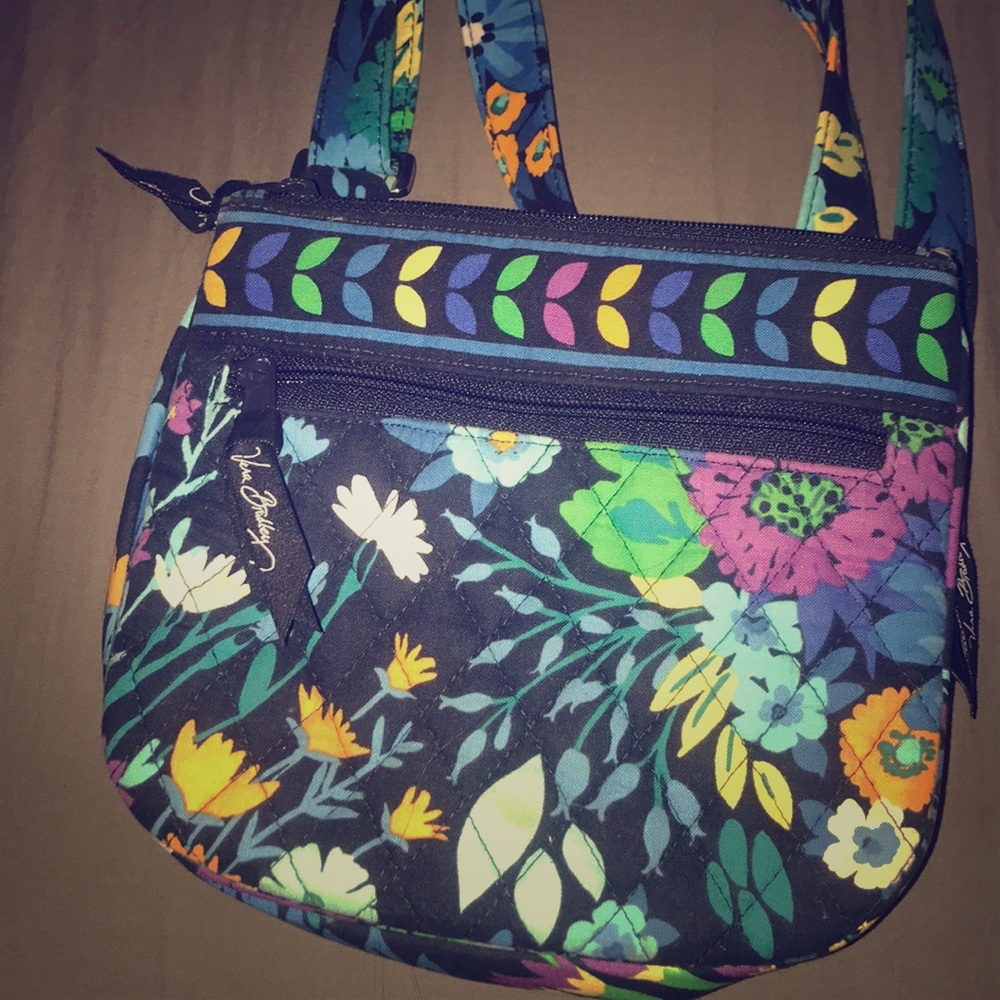 Medium crossbody purse